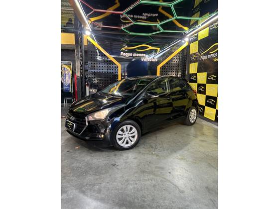 HYUNDAI HB20S 1.0 COMFORT PLUS 12V FLEX 4P MANUAL